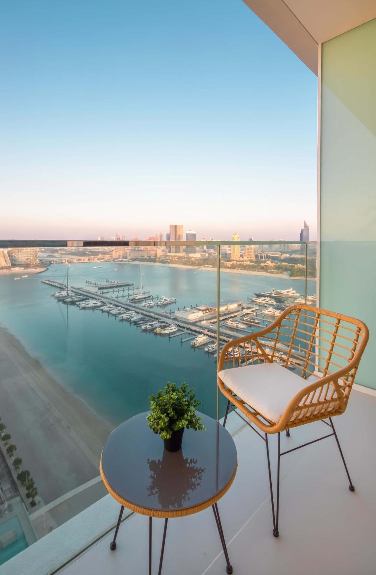 Silkhaus Palm View 1Bdr With Private Beach In Emaar Beachfront دبي المظهر الخارجي الصورة